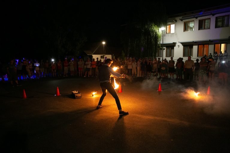 tűzzsonglőrök 0008.jpg