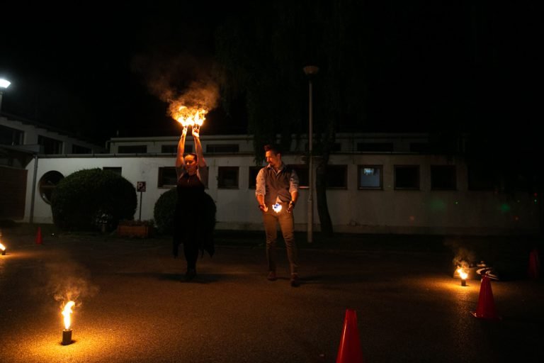 tűzzsonglőrök 0001.jpg