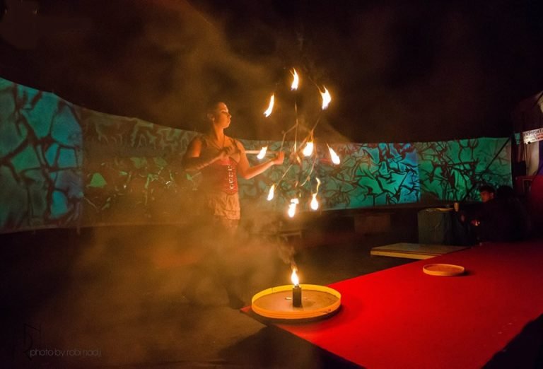 tűzzsonglőr csoport rendelés 075.jpg